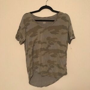 American Eagle Soft & Sexy T Camo